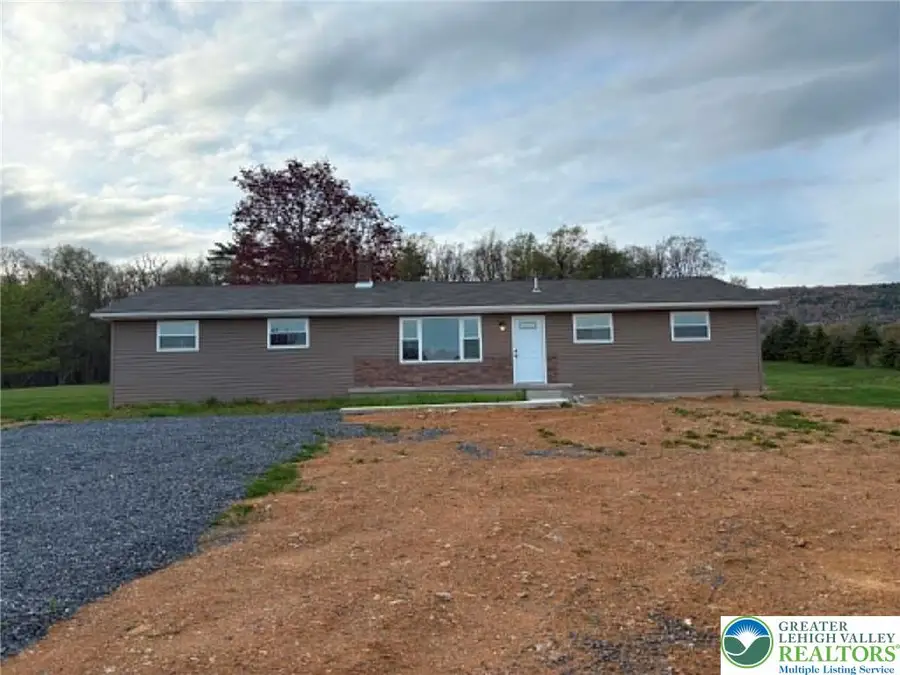 3957 Mountain Road, Slatington, PA 18080 - #2