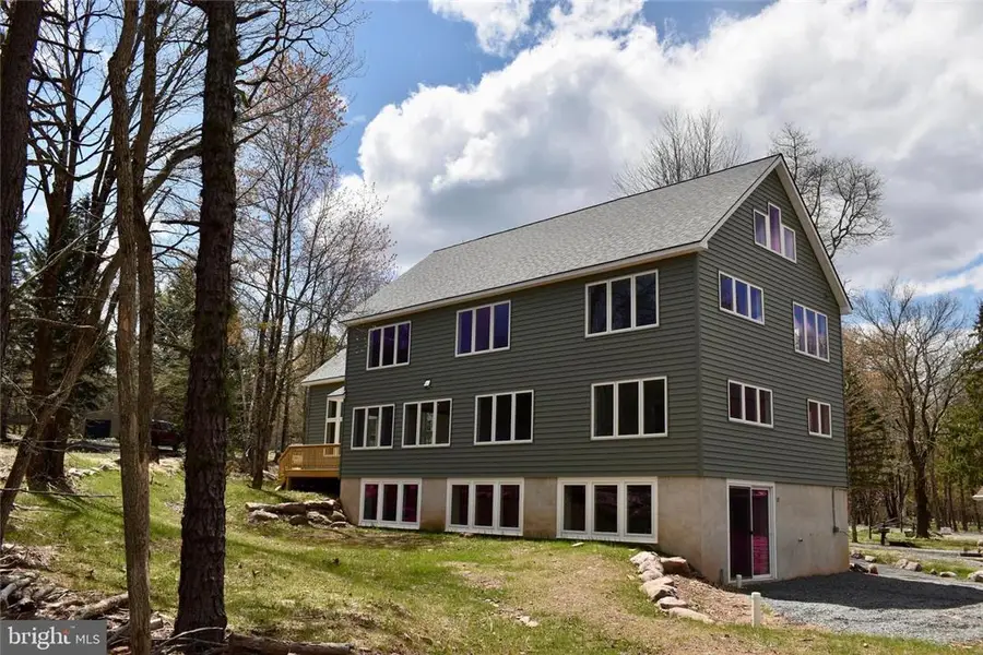 101 Lindbergh Circle, Towamensing Trails, PA 18210 - #2
