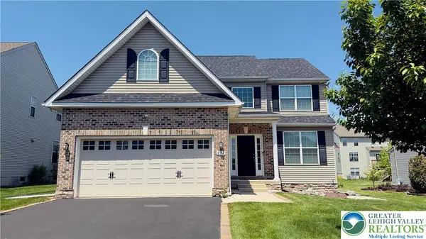 697 Mulberry, Lower Nazareth Twp, PA 18064