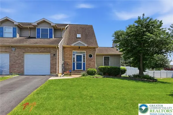 220 Melissa Drive, Palmer Twp, PA 18045