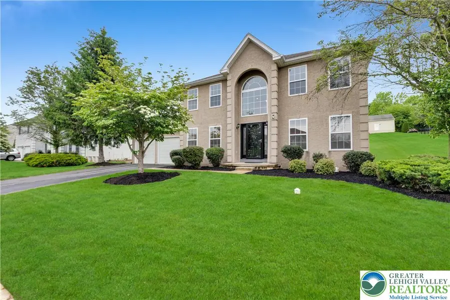 113 Walker Drive, Allen, PA 18067 - #2