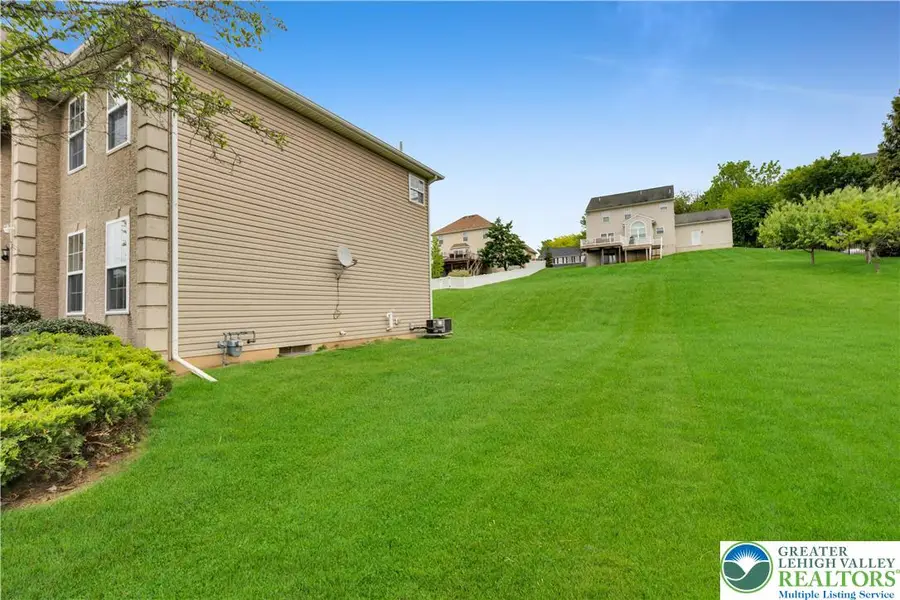 113 Walker Drive, Allen, PA 18067 - #3