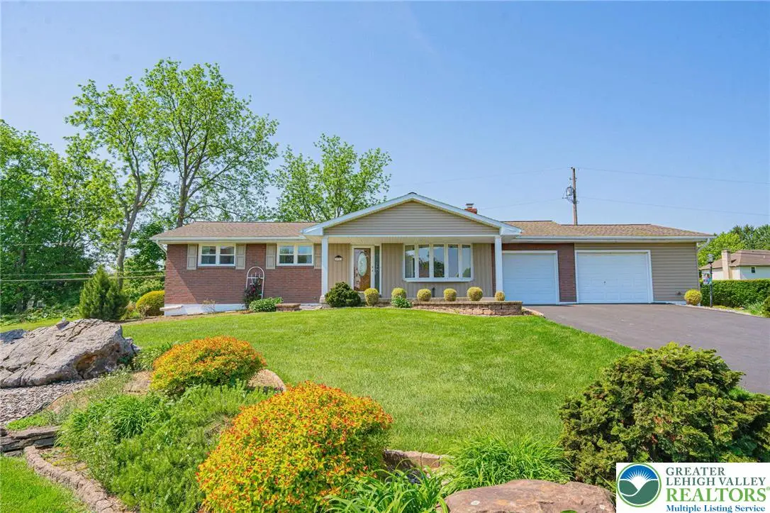5902 Holiday Drive, Upper Macungie, PA 18104 - #1