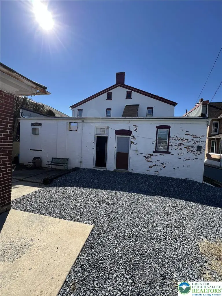 129 Howertown Road #129 and 131, Catasauqua, PA 18032 - #3