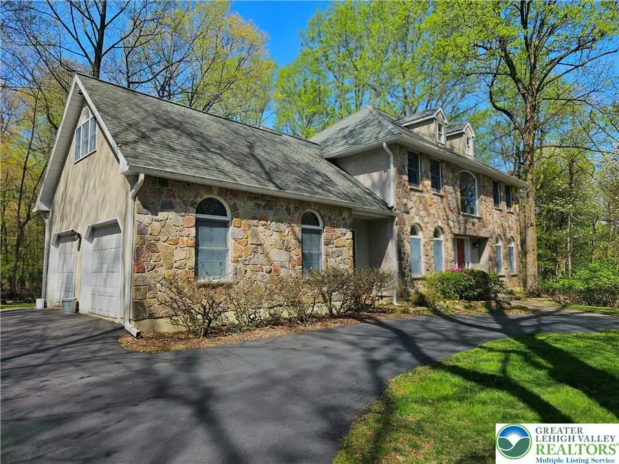 3122 Dogwood Lane, Salisbury, PA 18103 - #2