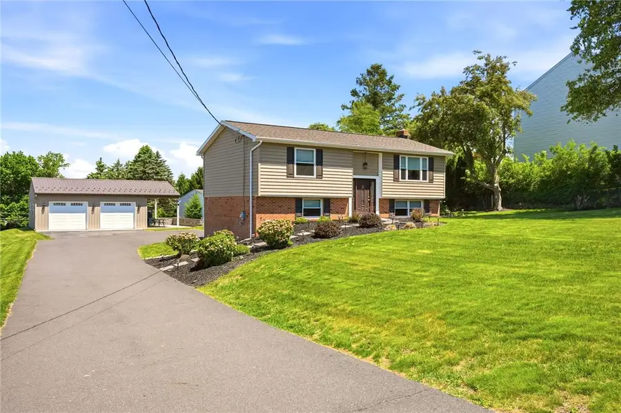 706 Shawnee Drive, Lake Wynonah, PA 17922 - #2