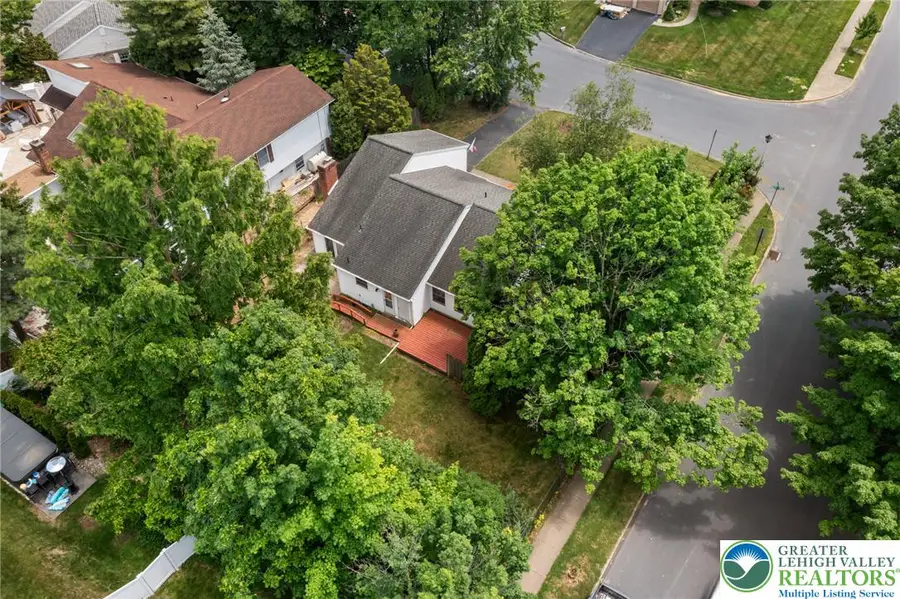 1615 Valley Forge Road, South Whitehall, PA 18104 - #3