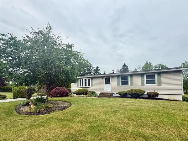 4301 Kings Highway N, Emmaus Boro, PA 18049