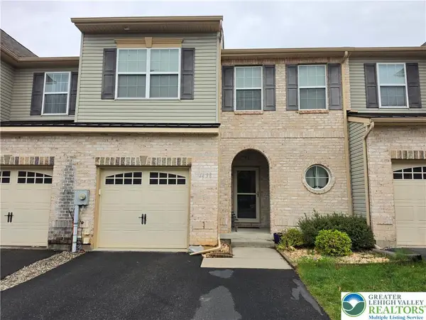 4438 Elmwood Drive, Lower Nazareth Twp, PA 18064