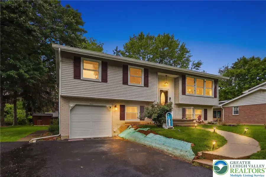 3635 Stephen Crane Lane, Hanover, PA 18017 - #3
