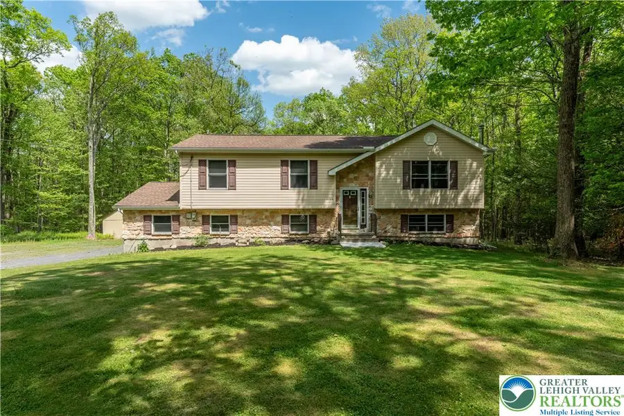 2726 Oak Lane, Chestnuthill, PA 18353 - #2