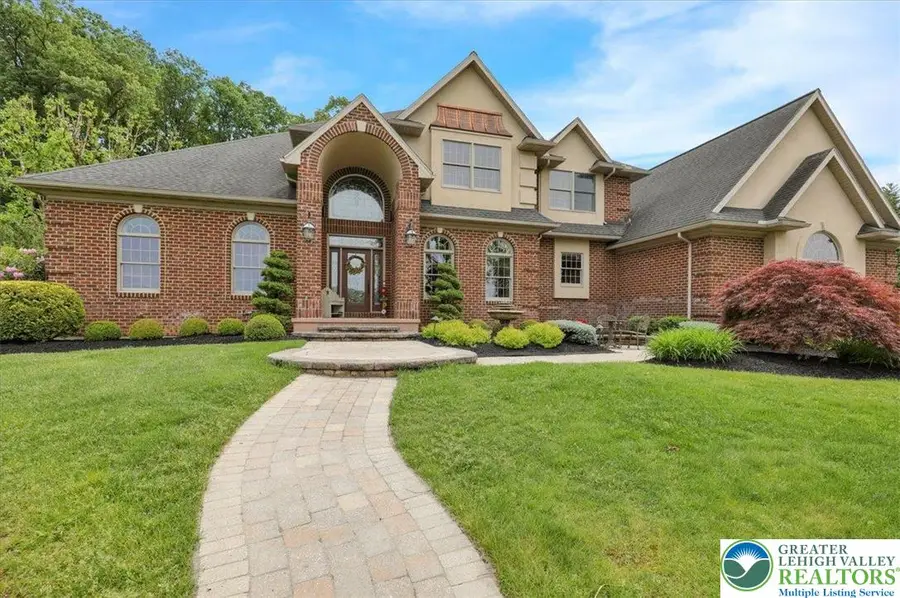 212 Hillview Circle, Leesport, PA 19533 - #2