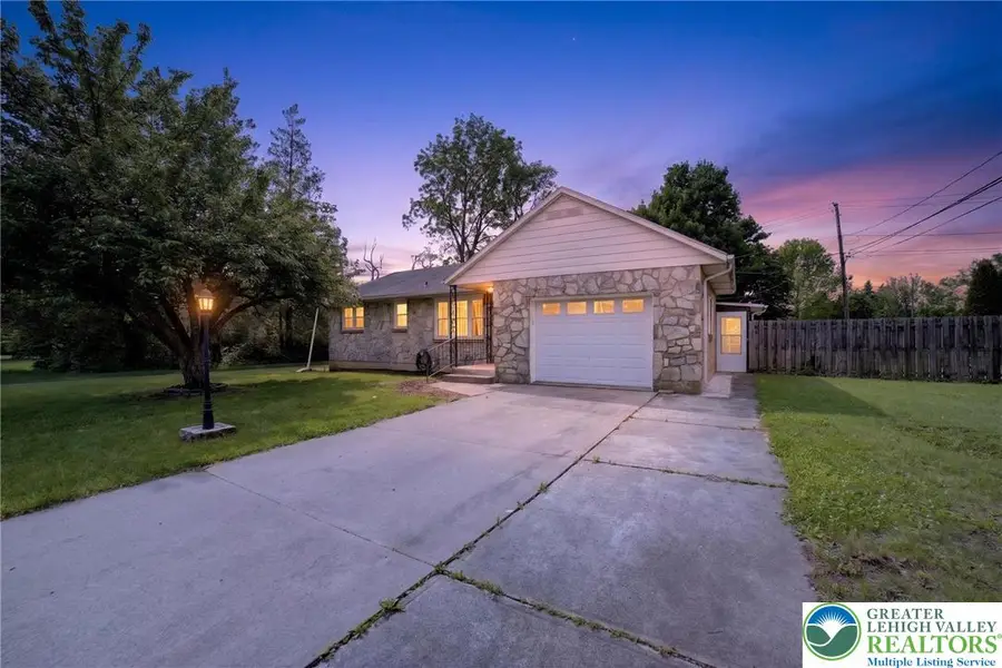 1225 Brentwood Avenue, Hanover, PA 18017 - #2