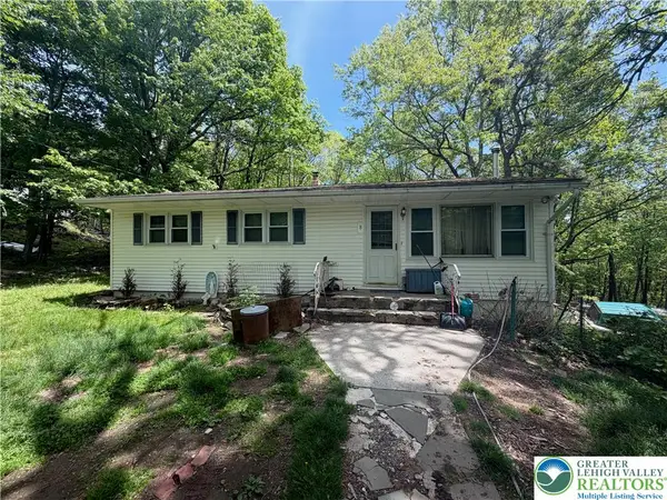 8 Laurel Lane, Mount Pocono Boro, PA 18344