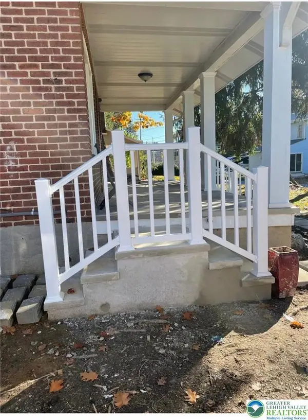 123 Cedarbrook Road, Allentown City, PA 18104