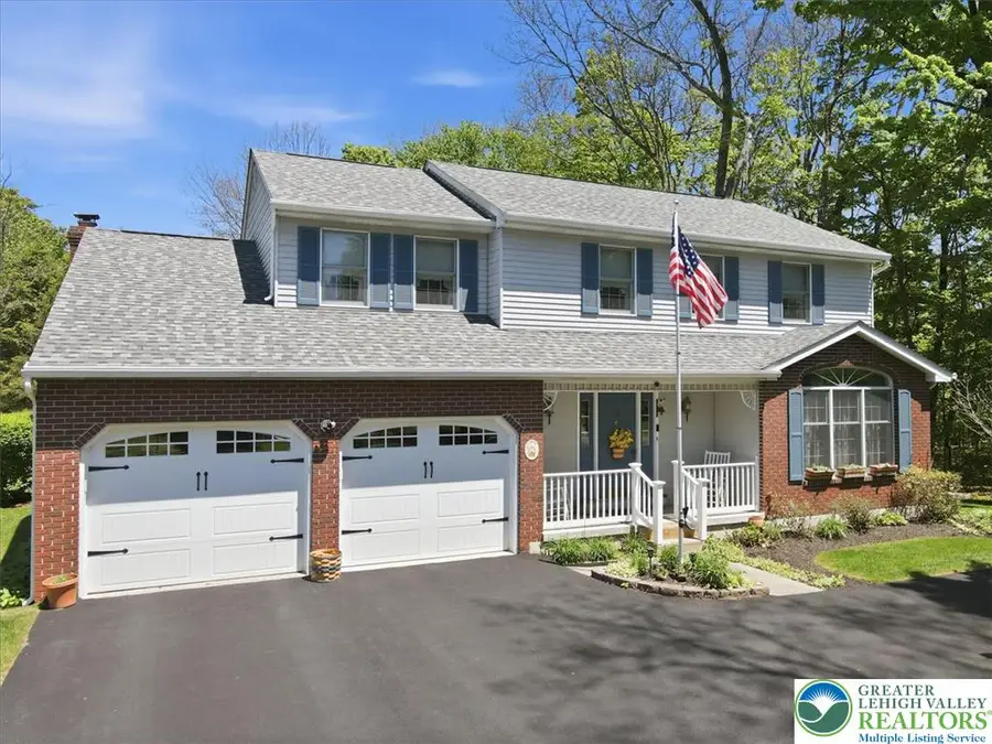 14 Minsi Road, Delaware Water Gap, PA 18327 - #2