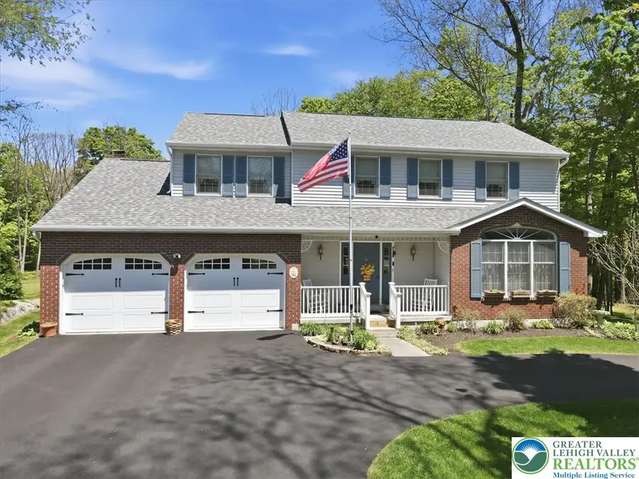 14 Minsi Road, Delaware Water Gap, PA 18327 - #3