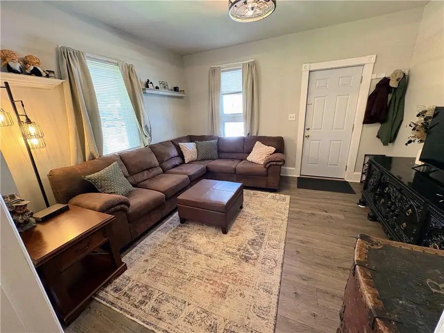 722 George Street, Pen Argyl, PA 18072 - #3