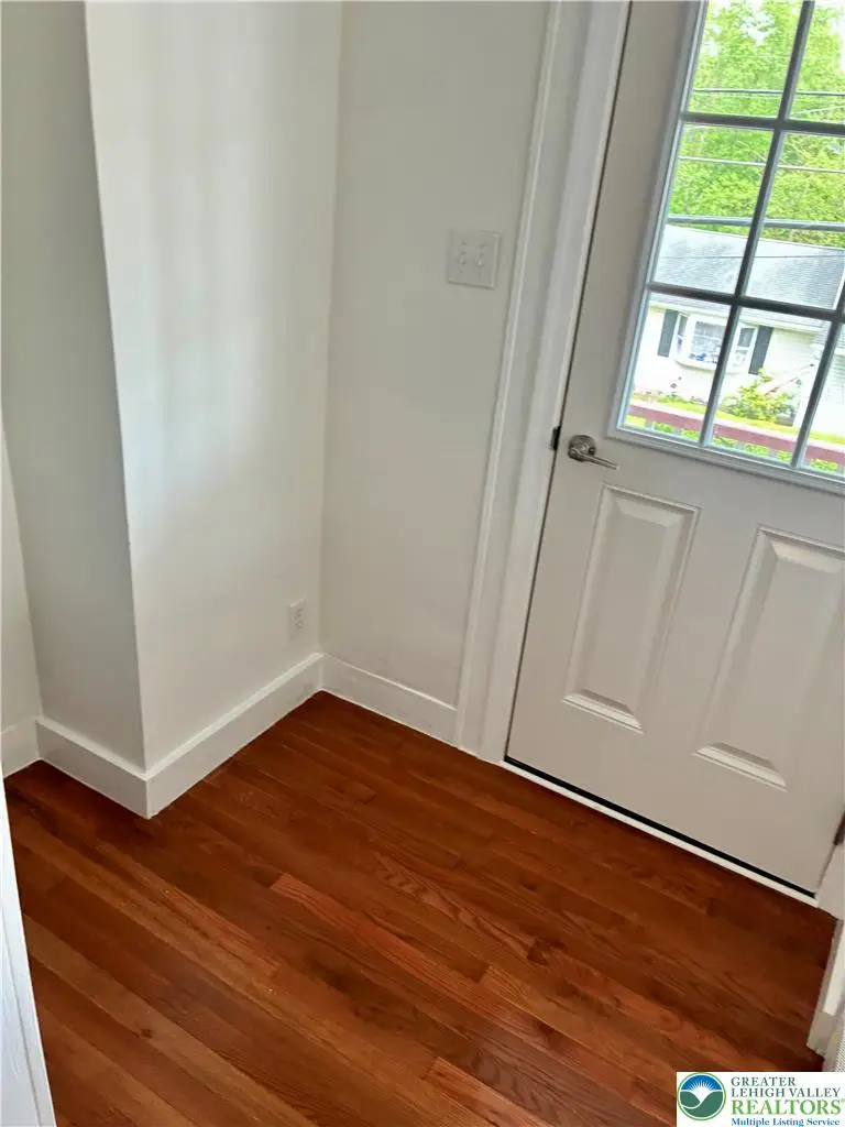 7 Walnut Street, White Haven, PA 18661 - #2