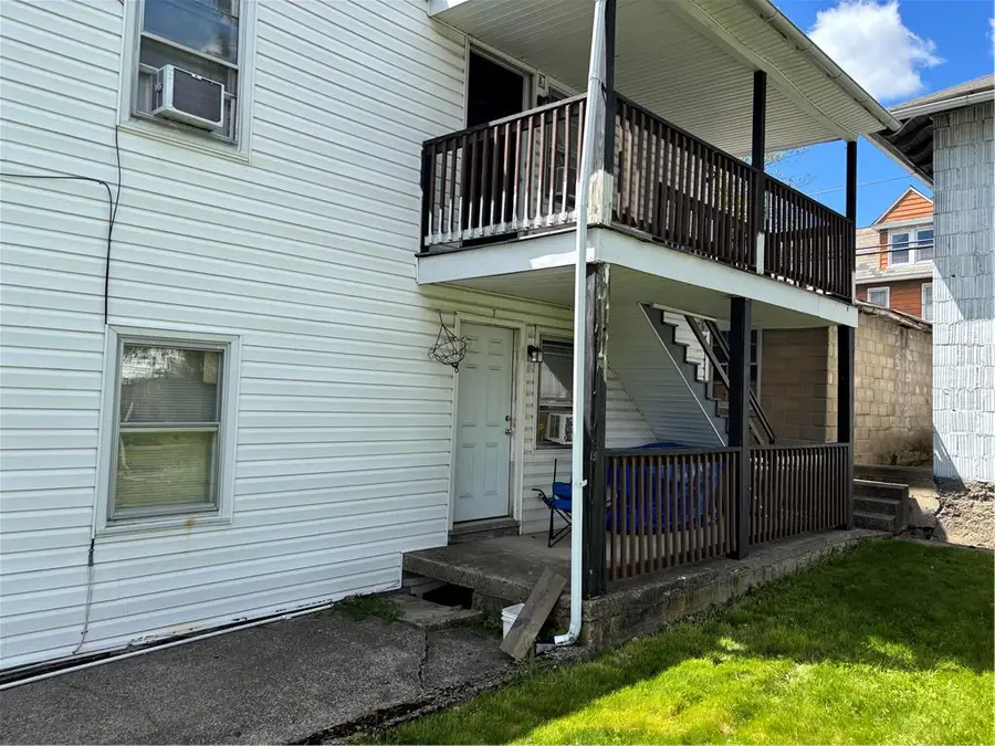435 Main Street, Pen Argyl, PA 18072 - #3