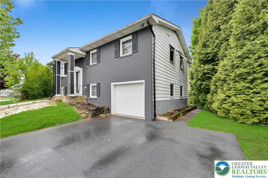 2727 Queen, Palmer Township, PA 18045 - #3
