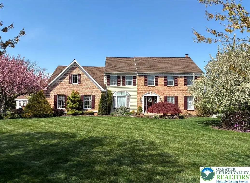 4059 Old Sentry Road, Allentown, PA 18104 - #1