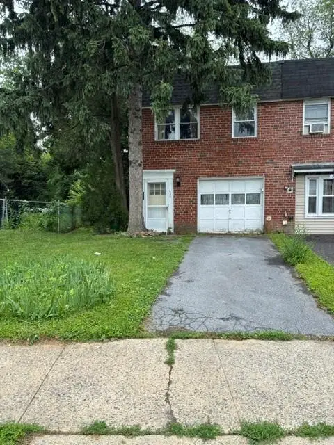 658 W Brookdale Street, Allentown, PA 18103 - #2