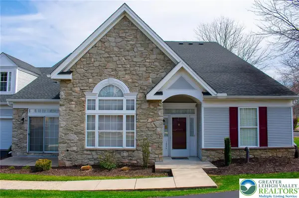 1895 Gregory Place, Lower Saucon Twp, PA 18055