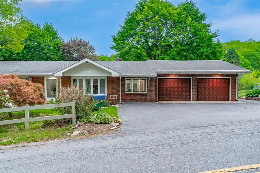 5547 Roosevelt Street, Whitehall, PA 18052 - #2