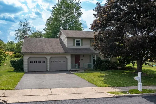 140 Hoch Avenue, Topton Boro, PA 19562