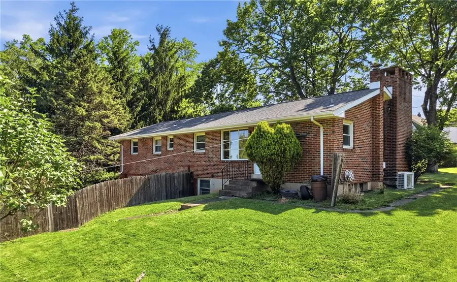 2224 Sunset Lane, Fountain Hill, PA 18015 - #3