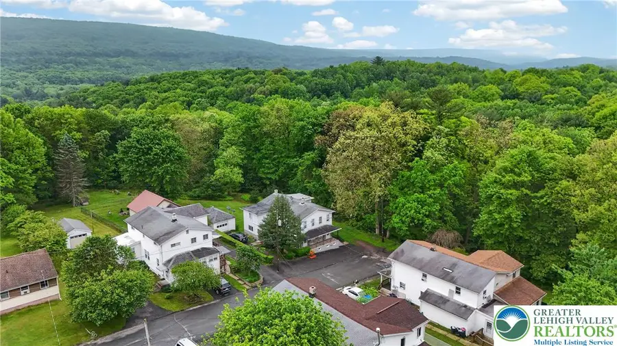 162 School Street, Maryd, PA 17952 - #3