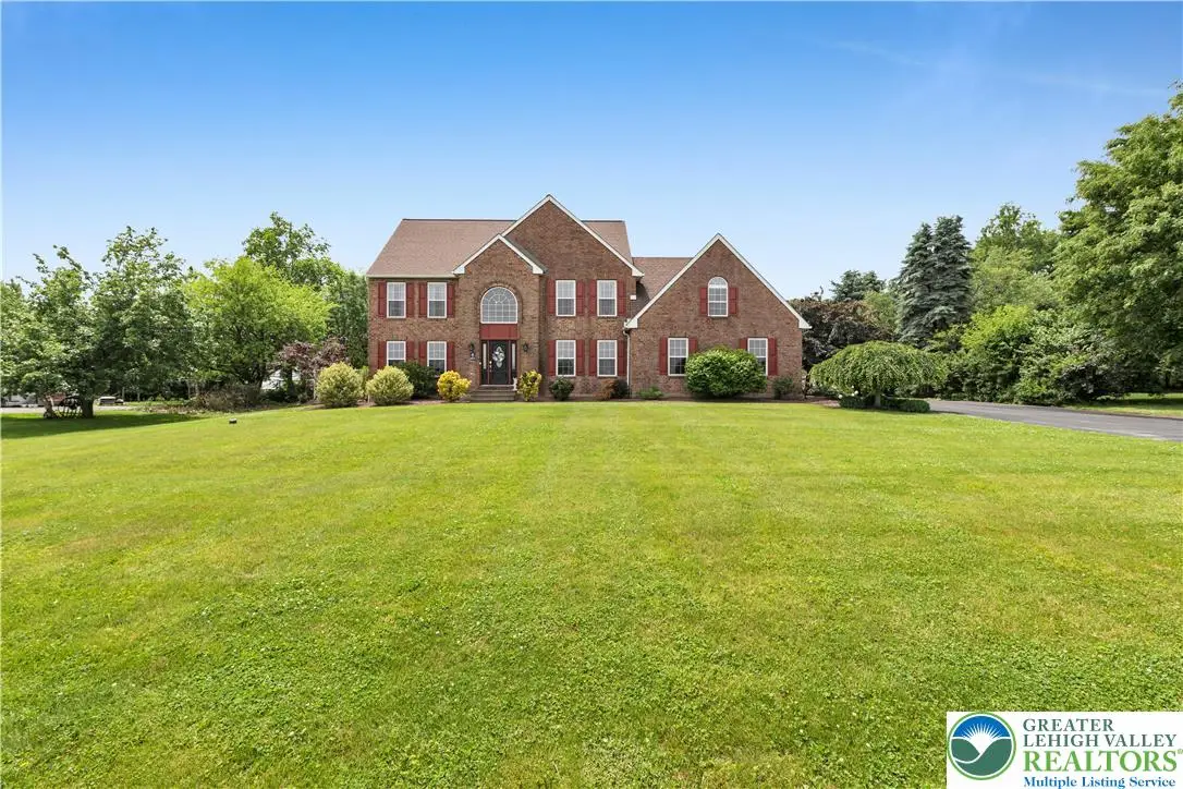 3830 Mcintosh Drive, North Whitehall, PA 18069 - #1
