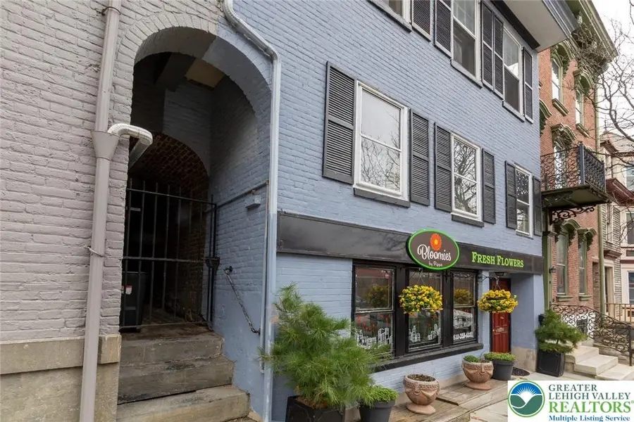 21 N 2nd Street, Easton, PA 18042 - #2
