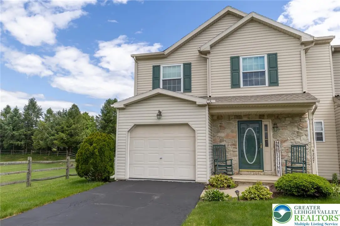 4227 Bedford Drive, Bethlehem, PA 18020 - #1