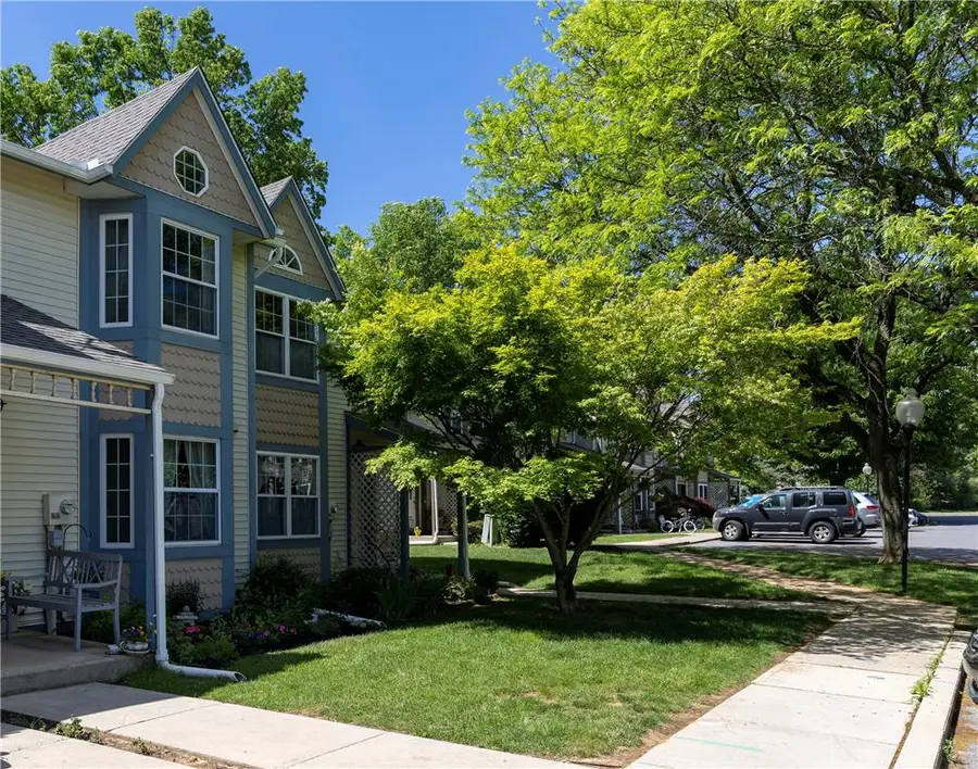 122 Founders Court, Bethlehem, PA 18020 - #2