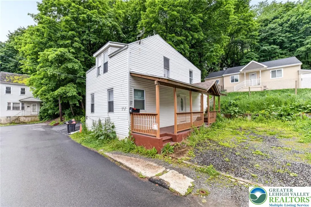 605 N 8th Street, Pottsville, PA 17901 - #1
