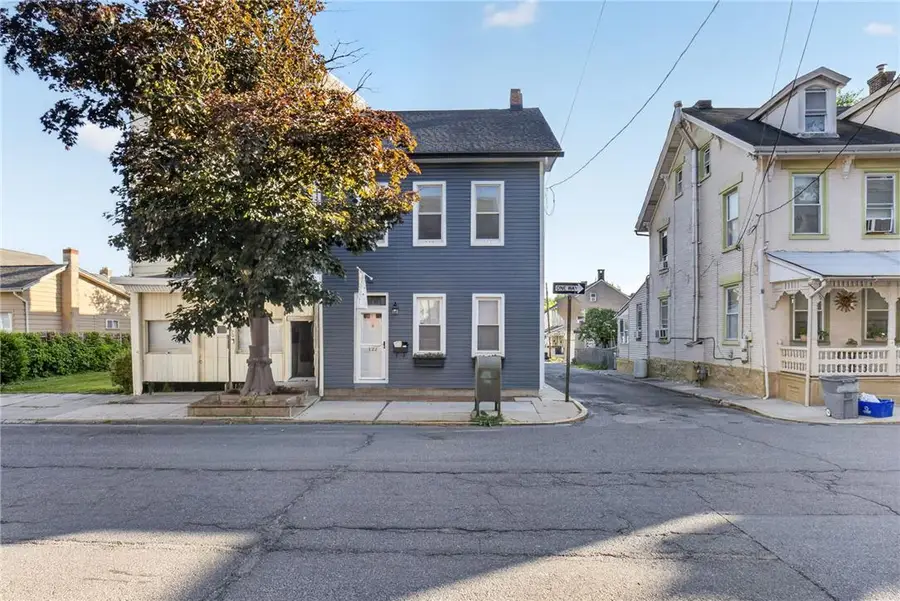 122 Front Street, Catasauqua, PA 18032 - #3