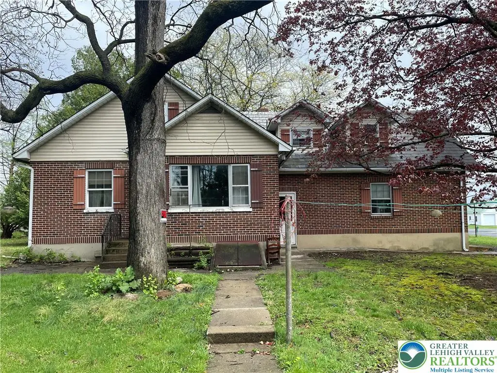153 Moorestown Drive, Moore, PA 18014 - #1