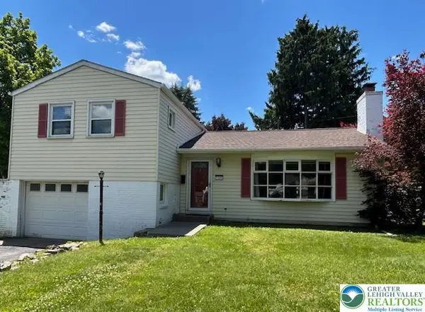 2065 Hopewell Road, Bethlehem City, PA 18017