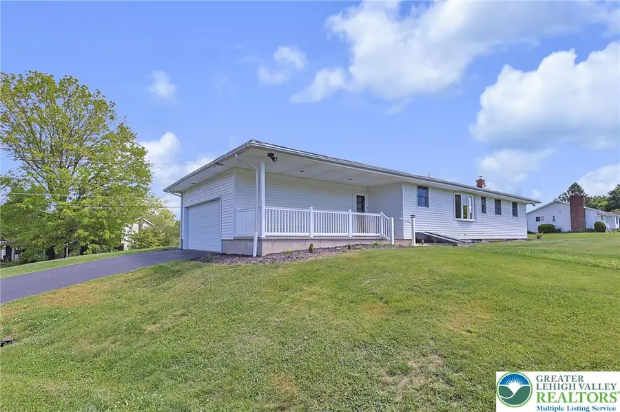 1004 Maple Street, Pottsville, PA 17901 - #3