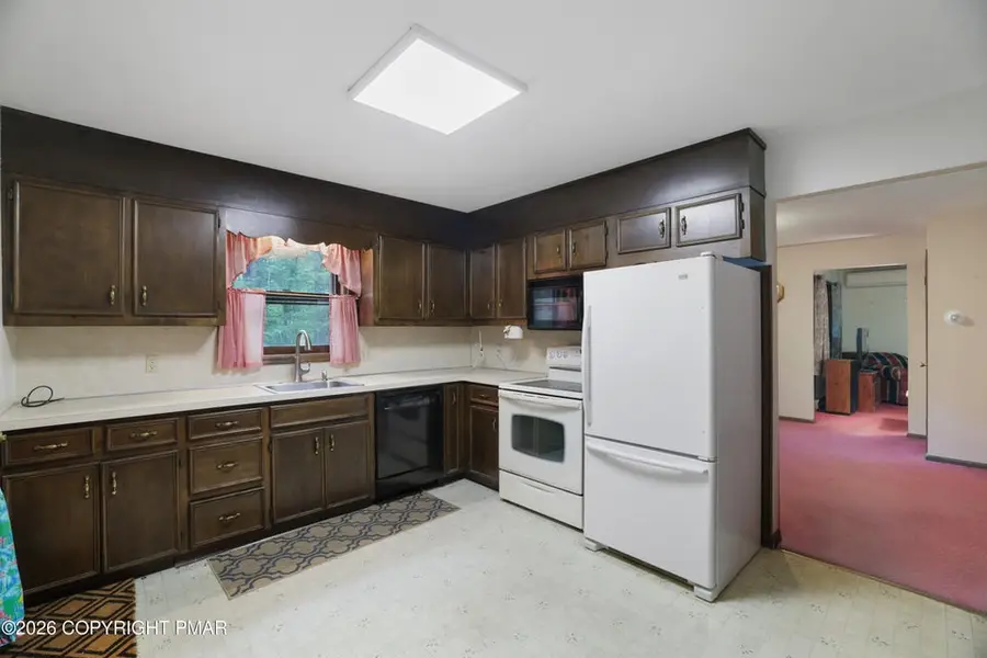 1585 Starry Lane, Chestnuthill, PA 18330 - #3