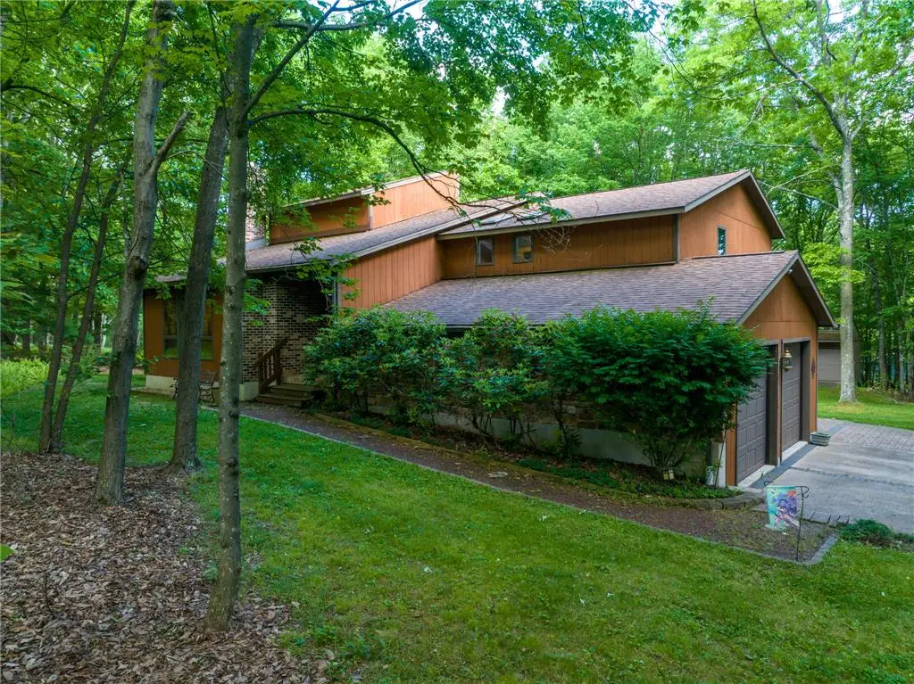 25 Gallaher Drive, Franklin, PA 18235 - #1