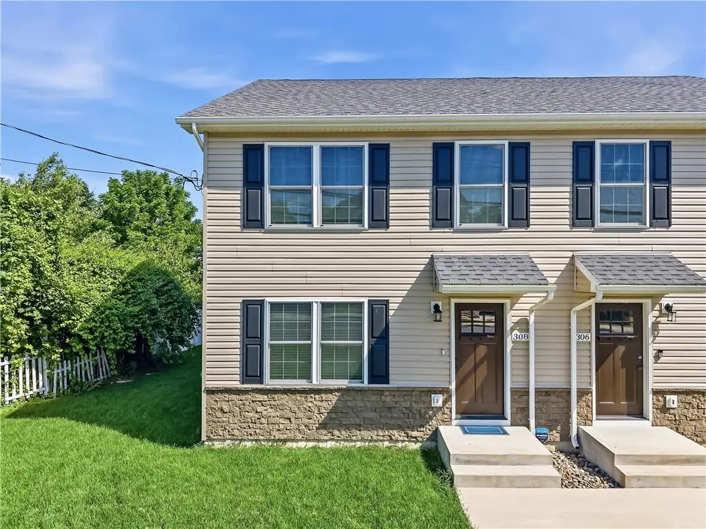 308 Main Street, Walnutport, PA 18088 - #1
