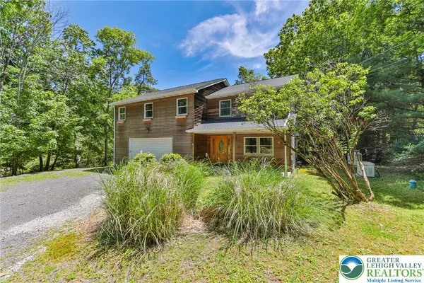 152 Inverhouse Road, Price Twp, PA 18332