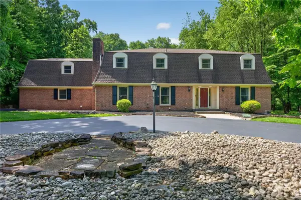 1371 Stoke Park Road, Hanover Twp, PA 18017