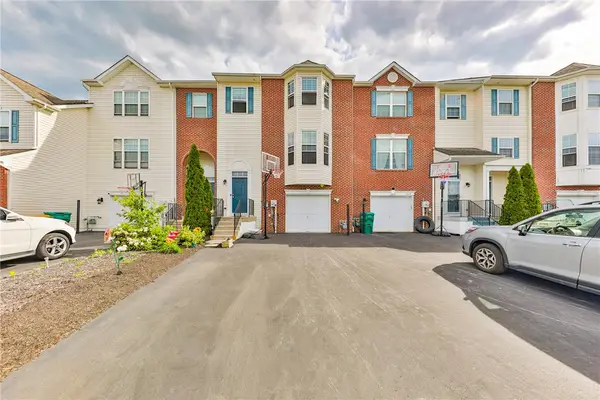 5360 Spring Ridge Drive, Lower Macungie Twp, PA 18062