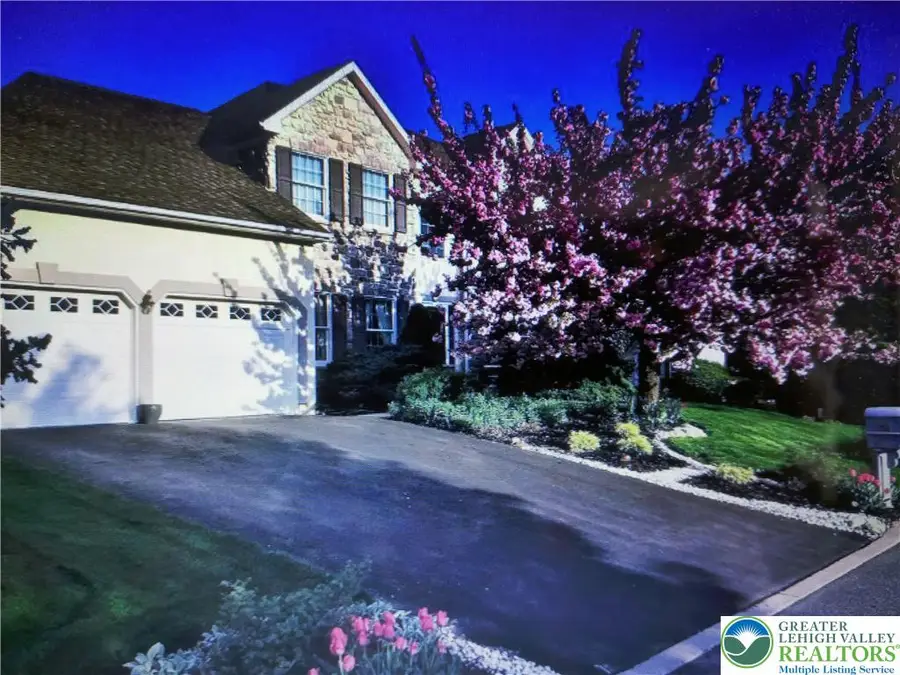 1560 Deer Path Road, Easton, PA 18040 - #2