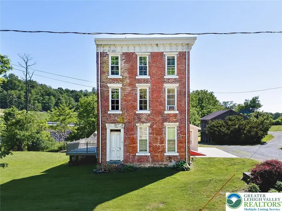 1306 Long Lane Road, Greenwich, PA 19530 - #2
