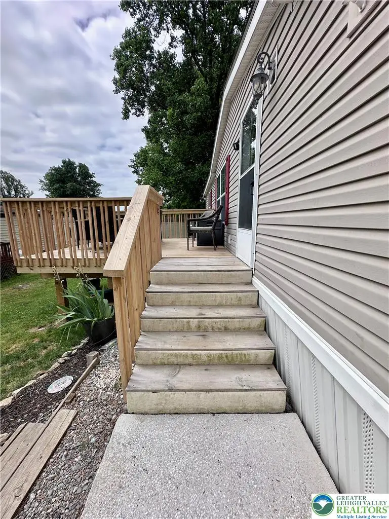 435 Mountain Village Drive, Longswamp, PA 18062 - #2